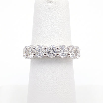 Shared-Prong Round Diamond Eternity Band