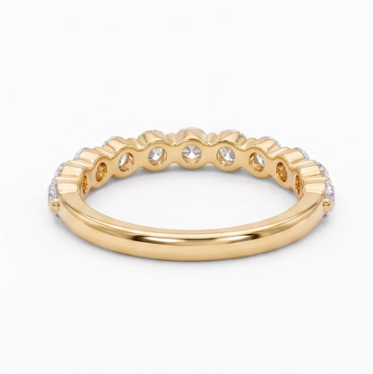 The Hadley - Round Diamond Shared-Prong Wedding Band