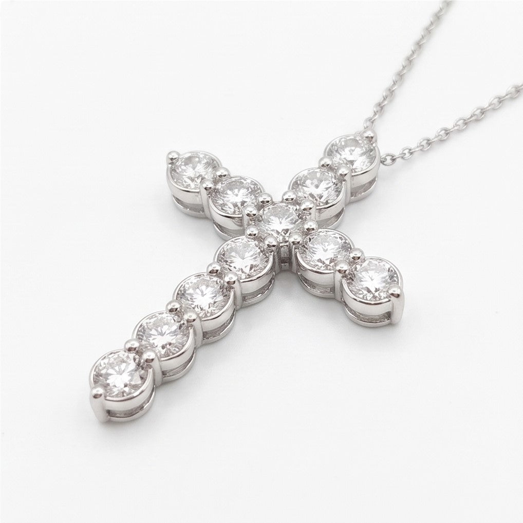 Cross Round Diamond Necklace